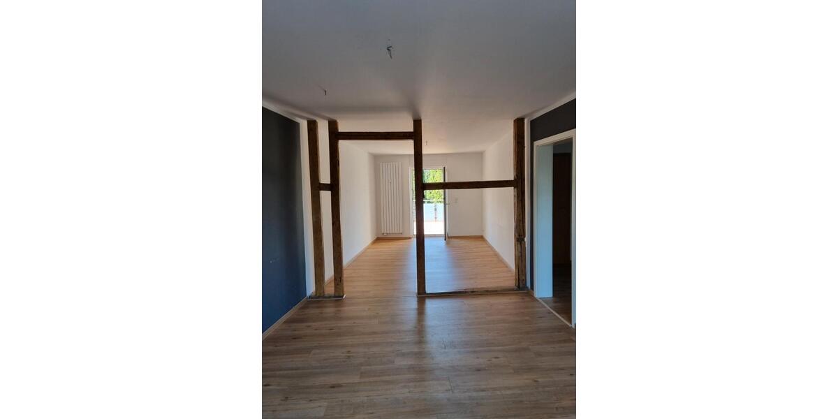 Terrassenwohnung Solingen Wald - 2.5 Zimmer, 73 m&sup2;, 750&euro; | Angebot:26254900