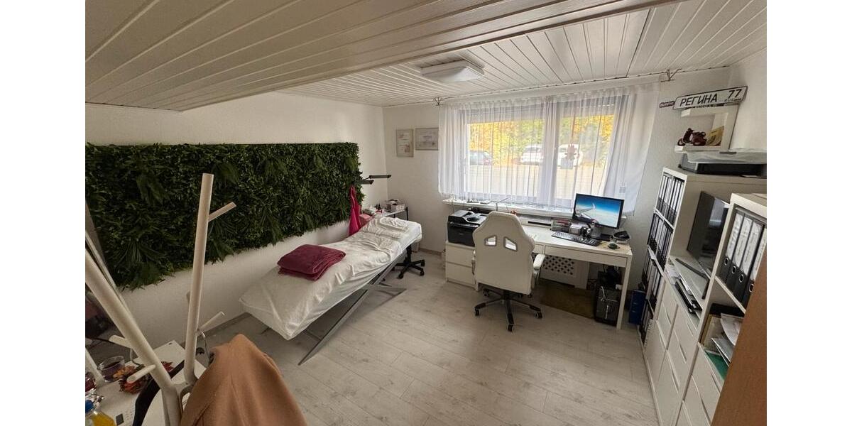 Einfamilienhaus Solingen Burg - 7 Zimmer, 178 m&sup2;, 299.000&euro; | Angebot:26152342