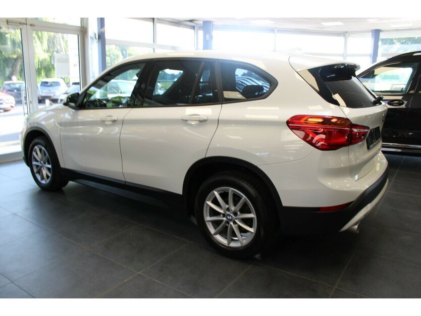 BMW X1 sDrive18i Aut. Advantage 75.200 km 23.980 € Euskirchen 53881