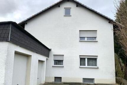 2-Familienhaus, provisionsfrei!