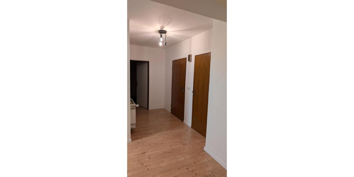 Etagenwohnung Leverkusen Bürrig - 2 Zimmer, 52 m&sup2;, 650&euro; | Angebot:26349071