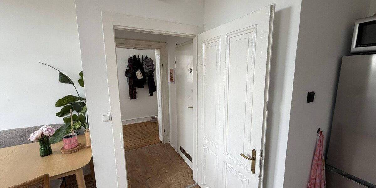 Etagenwohnung Köln Mülheim - 3 Zimmer, 77 m&sup2;, 1.250&euro; | Angebot:26787587