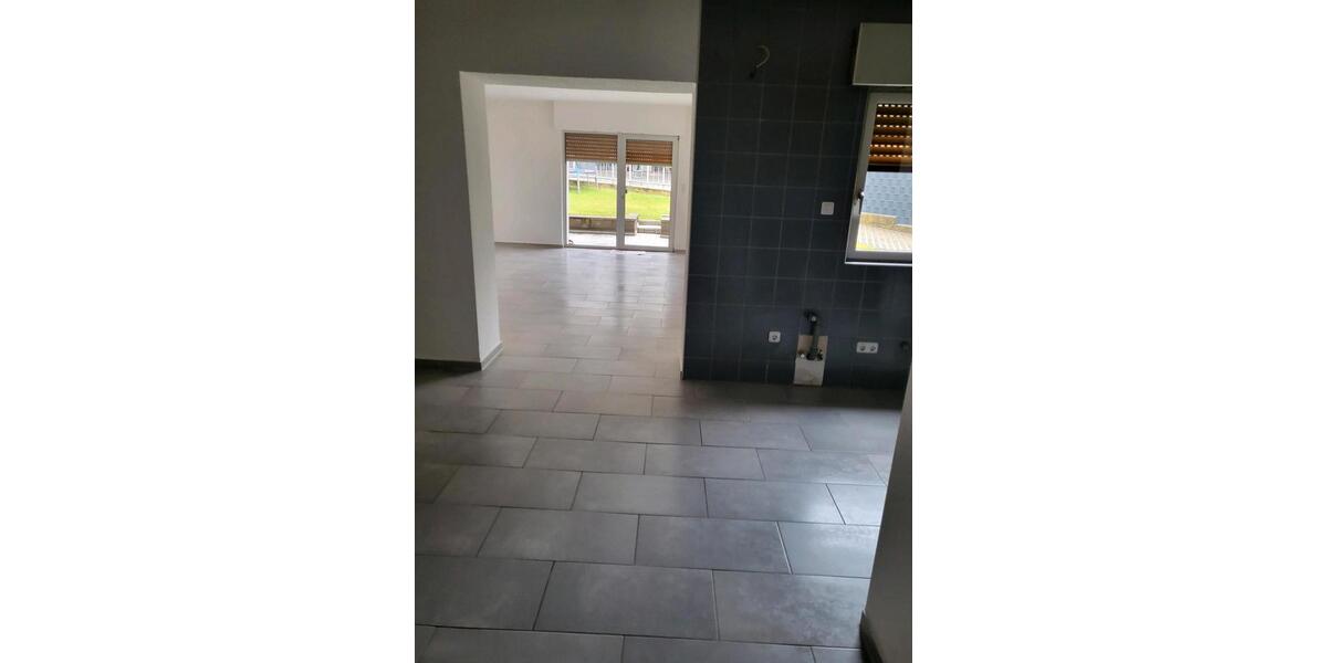 Terrassenwohnung Hürth - 2 Zimmer, 77 m&sup2;, 1.100&euro; | Angebot:26310412