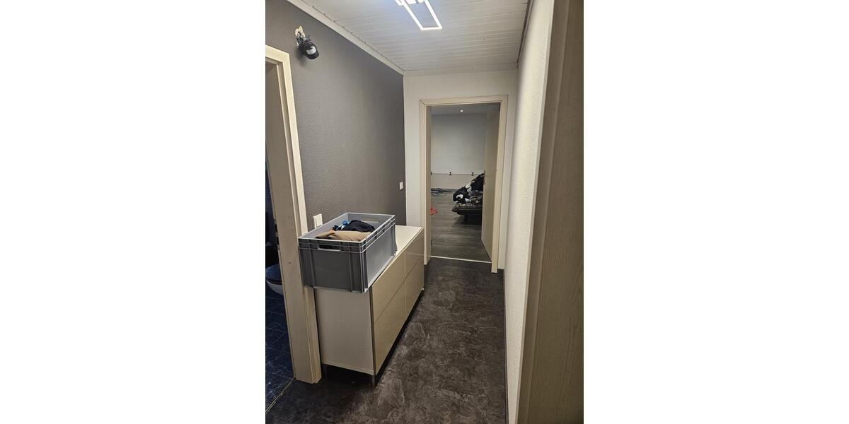 Erdgeschoßwohnung Bergisch Gladbach - 2.5 Zimmer, 80 m&sup2;, 1.050&euro; | Angebot:24868590