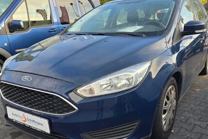 Ford Focus 104.000 km 6.690 € Bonn 53117