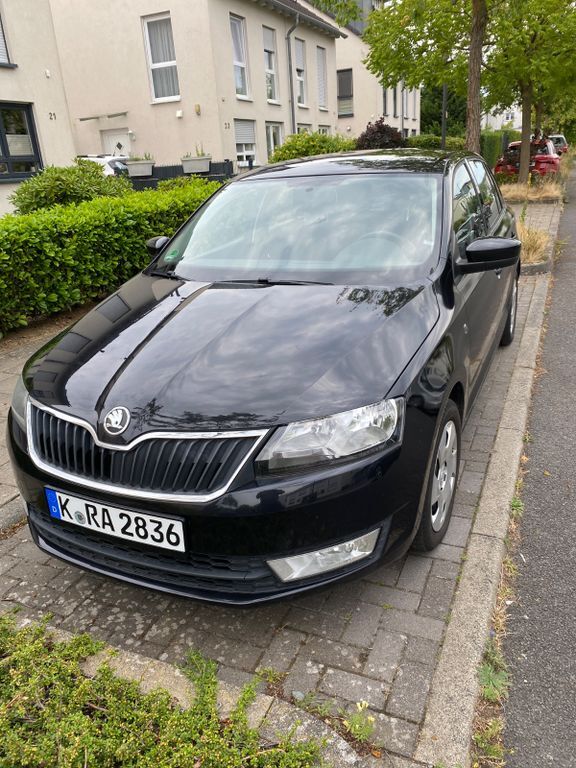 Skoda Rapid 135.000 km 6.400 € Köln 50859