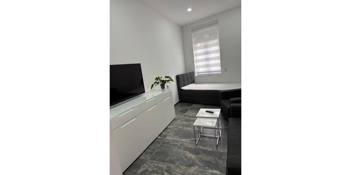 Erdgeschoßwohnung Köln Mülheim - 1 Zimmer, 28 m&sup2;, 1.000&euro; | Angebot:26429962