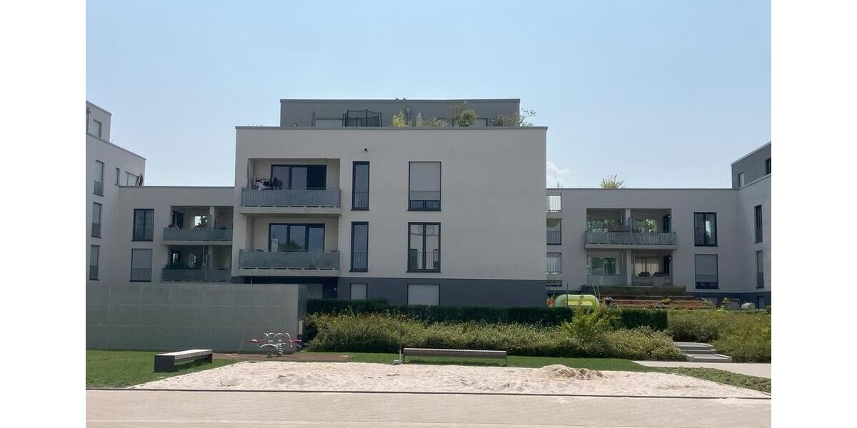 Etagenwohnung Brühl - 4 Zimmer, 116 m&sup2;, 1.632&euro; | Angebot:26272876