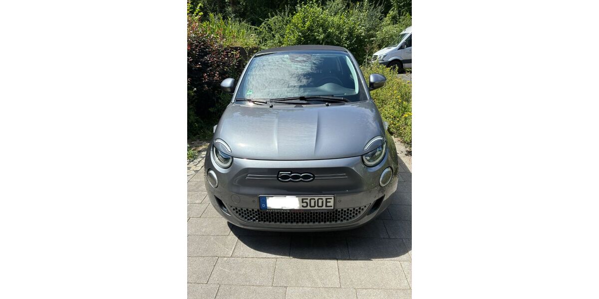 Fiat 500e 68.500 km 16.000 &euro; Leverkusen 51375
