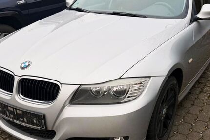 BMW 320 106.000 km 8.999 &euro; Köln (Ostheim) 51107