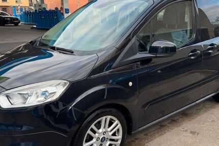 Ford Tourneo Courier 135.000 km 6.300 &euro; Bergheim 50129