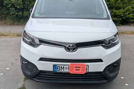 Toyota Proace City 120.000 km 16.900 &euro; Frechen 50226