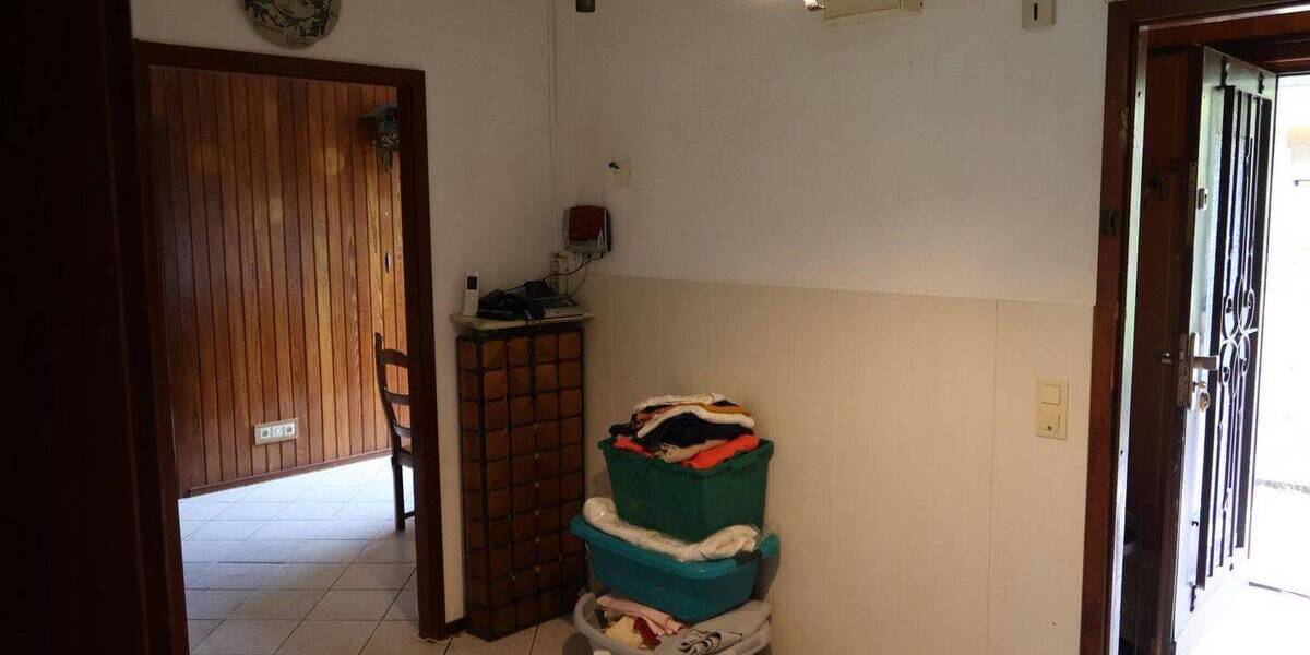Bungalow Dormagen Hackenbroich - 1 Zimmer, 165 m&sup2;, 720.000&euro; | Angebot:26471006