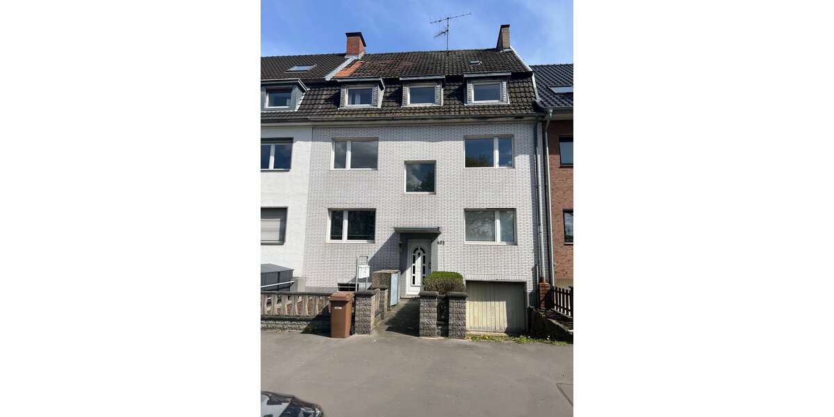 Etagenwohnung Köln Niehl - 5 Zimmer, 125 m&sup2;, 330.000&euro; | Angebot:26809361