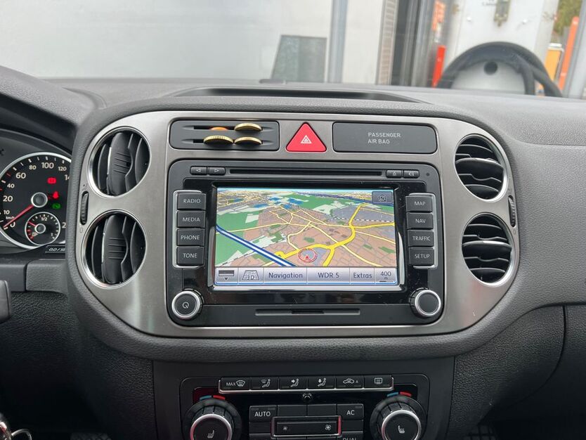 VW Tiguan 93.000 km 9.900 € Hilden 40732