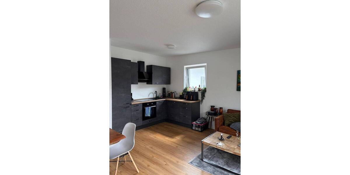 Etagenwohnung Kürten Eichhof - 3 Zimmer, 82 m&sup2;, 900&euro; | Angebot:26155323