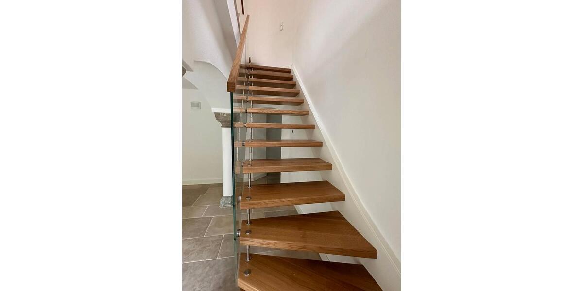 Erdgeschoßwohnung Solingen Ohligs - 4 Zimmer, 168 m&sup2;, 2.350&euro; | Angebot:25918620