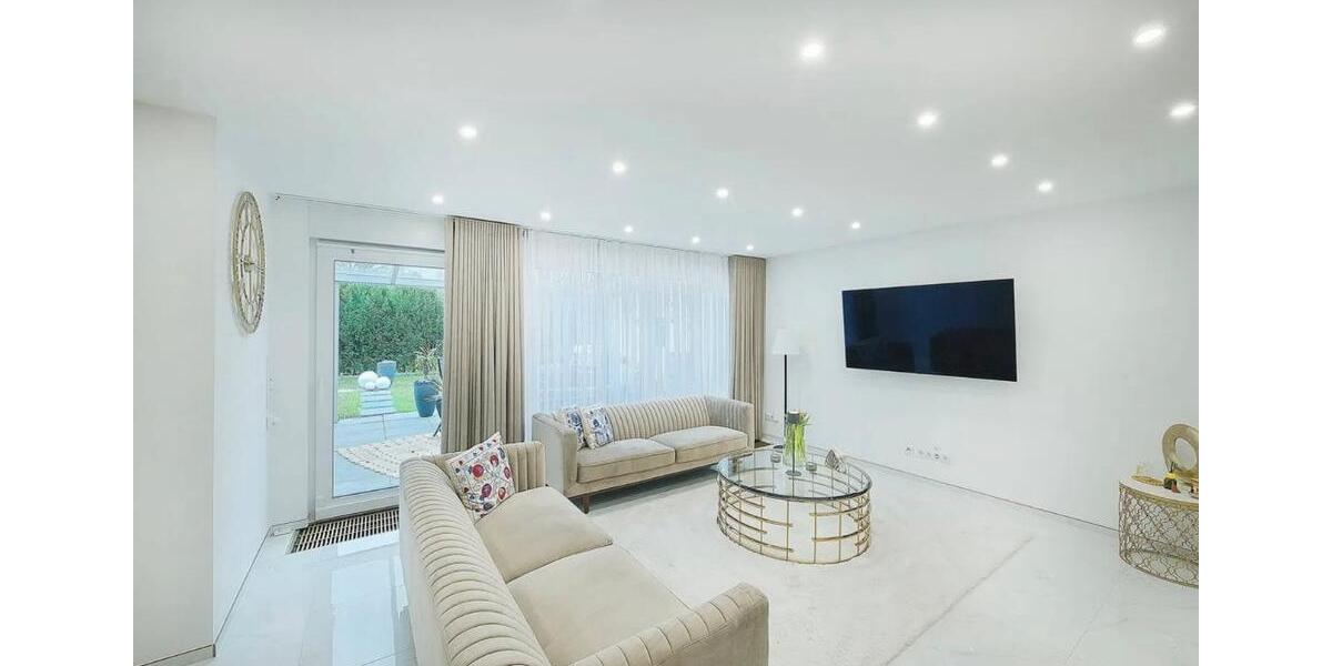 Exklusive Eigentumswohnung mit Garten und Terasse von Privat 3 zimmer