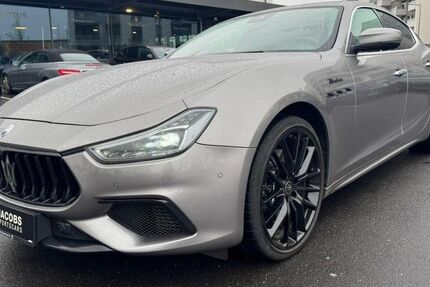 Maserati Ghibli 79.078 km 41.490 &euro; Köln 50829