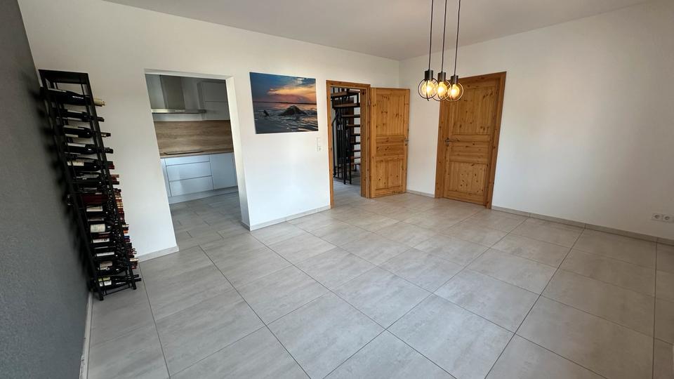 Einfamilienhaus Bornheim - 6 Zimmer, 146 m&sup2;, 690.000&euro; | Angebot:26342980