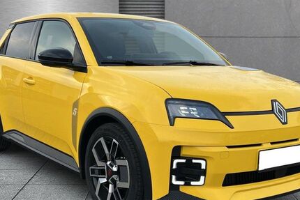Renault R 5 2.001 km 27.740 &euro; Troisdorf 53840