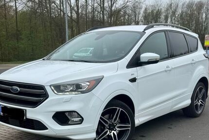Ford Kuga 165.000 km 12.800 &euro; Bergheim 50126
