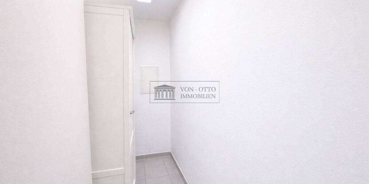 Etagenwohnung Köln Widdersdorf - 2 Zimmer, 83 m&sup2;, 467.000&euro; | Angebot:25915464