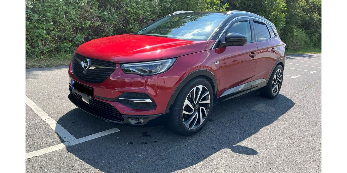 Opel Grandland (X) 122.000 km 16.350 &euro; Köln 51147