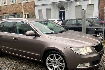 Skoda Superb 240.800 km 6.200 € Solingen 42655