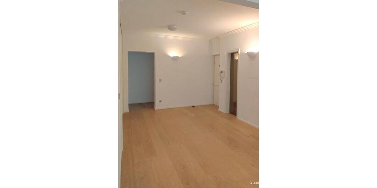 Köln-Marienburg repräsentative 3-Zimmer Wohnung mit großer Terrasse und TG-Stellplatz - Etagenwohnung Köln Marienburg | Angebot:26384750