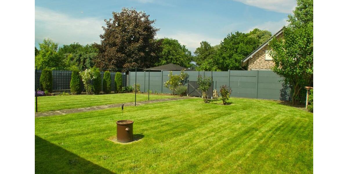Bungalow Bedburg - 4 Zimmer, 100 m&sup2;, 309.000&euro; | Angebot:26720823