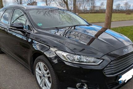 Ford Mondeo 164.000 km 8.600 &euro; Köln 51105