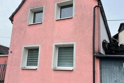 Haus Köln Rodenkirchen - 4 Zimmer, 100 m&sup2;, 319.000&euro; | Angebot:26577883