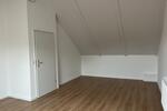 **Renoviertes, großzügiges Reihenmittelhaus in Leverkusen Kursiefen**