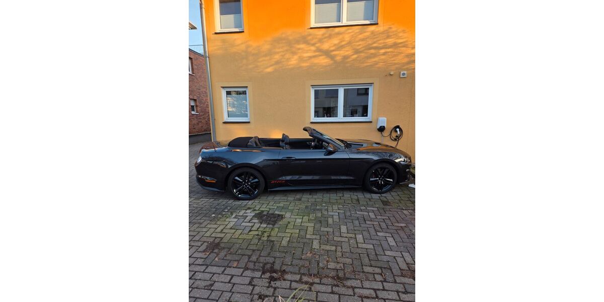 Ford Mustang 24.000 km 45.799 &euro; Pulheim 50259