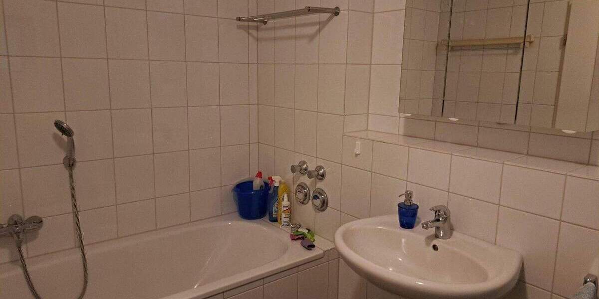 Etagenwohnung Rösrath Hoffnungsthal - 3 Zimmer, 107 m&sup2;, 1.235&euro; | Angebot:24690121