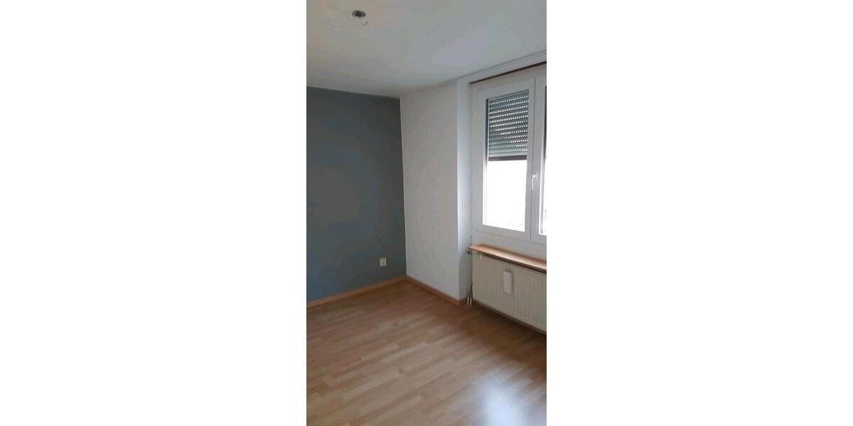 Doppelhaushälfte Erftstadt - 5 Zimmer, 120 m&sup2;, 1.400&euro; | Angebot:24314068