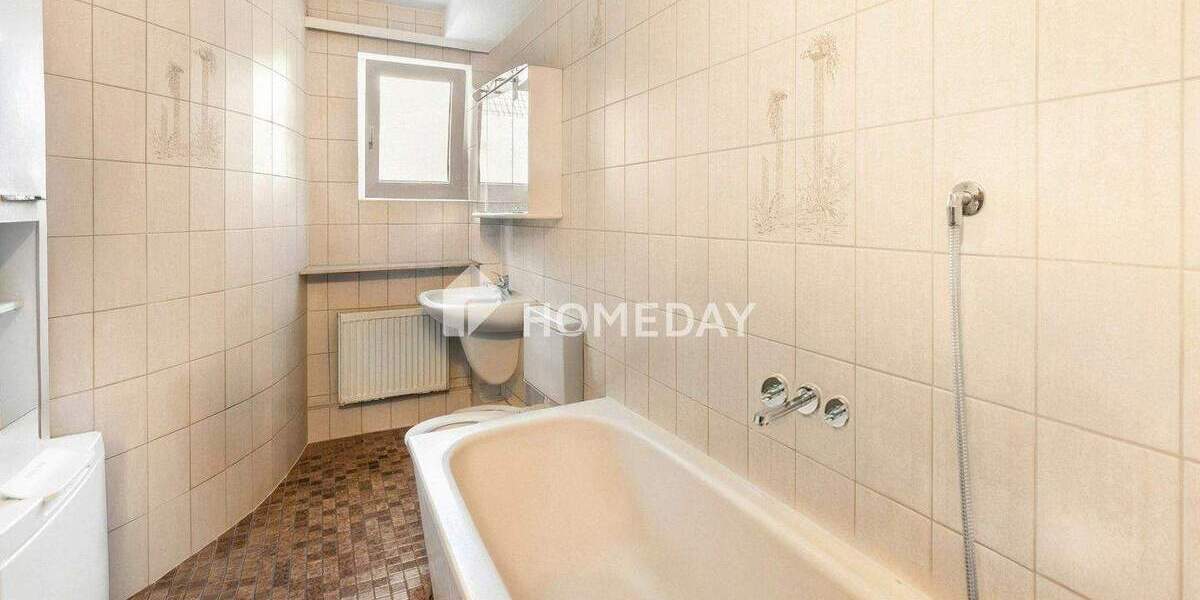 Etagenwohnung Köln Holweide - 3 Zimmer, 80 m&sup2;, 299.000&euro; | Angebot:25277979