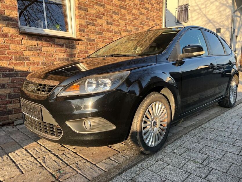 Ford Focus 185.000 km 3.100 € Elsdorf 50189