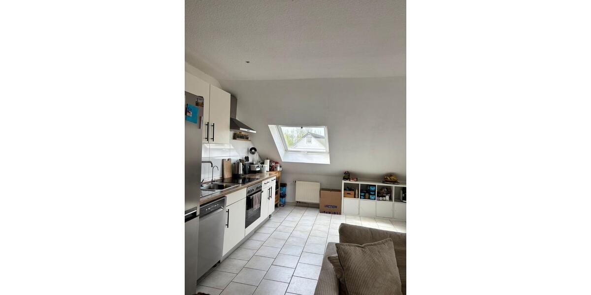 Dachgeschoßwohnung Bedburg - 3 Zimmer, 82 m&sup2;, 730&euro; | Angebot:26265906