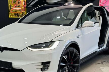 Tesla Model X 117.400 km 42.949 &euro; Pulheim 50259