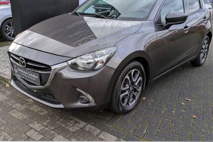 Mazda 2 43.715 km 13.285 € Leverkusen 51373