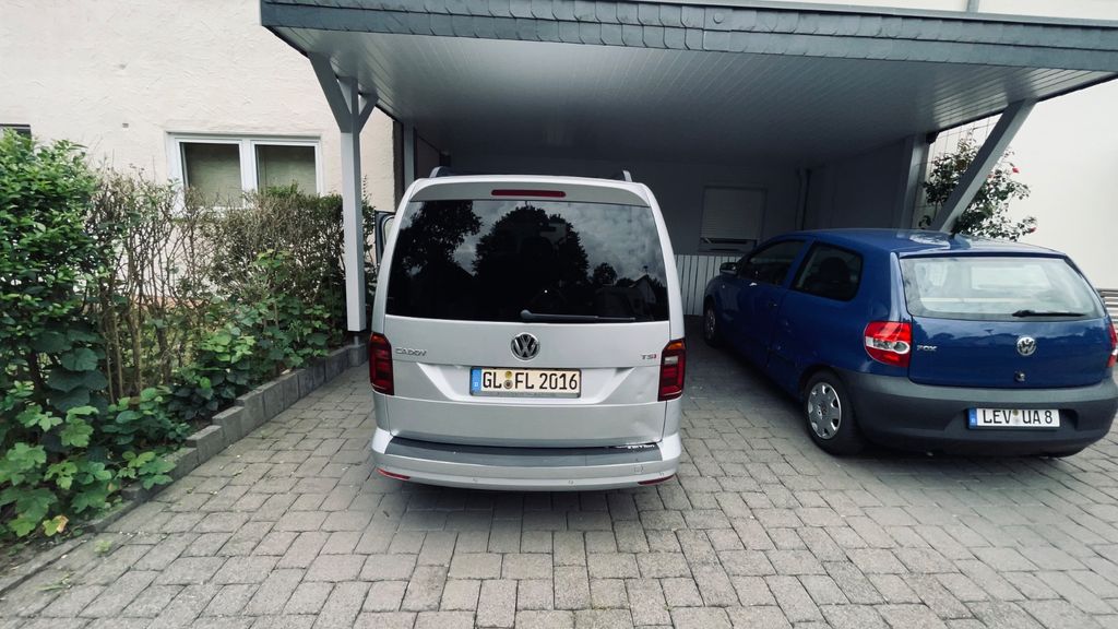 VW Caddy 143.241 km 14.900 &euro; Rösrath 51503
