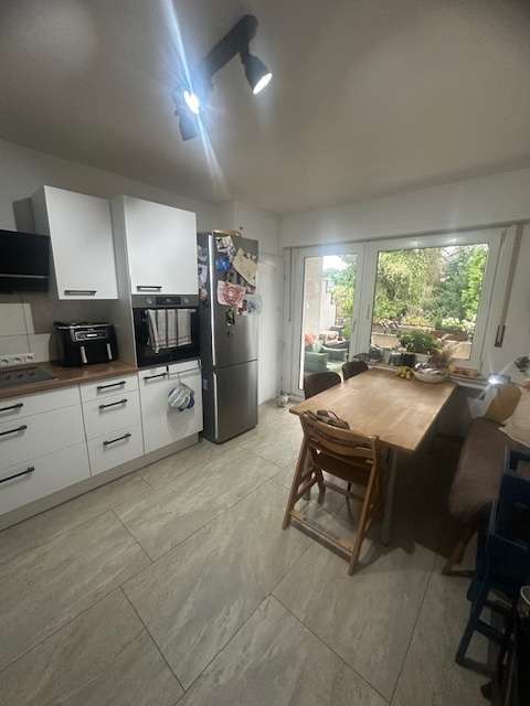 Wohnung zum Kaufen in Brühl 329.000 € 94 m²