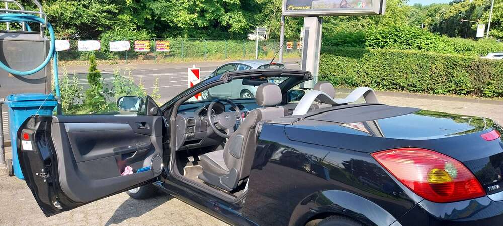 Opel Tigra 89.000 km 2.680 &euro; Bergisch Gladbach, Stadt 51465