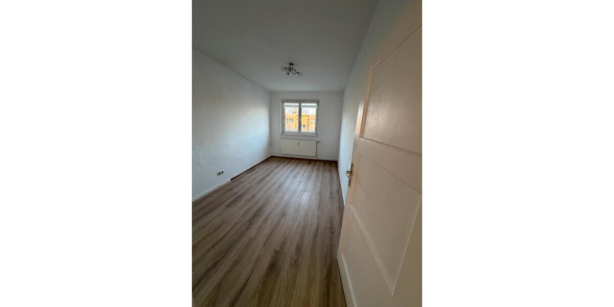 Wohnung zu vermieten in Köln Höhenberg 1 zimmer