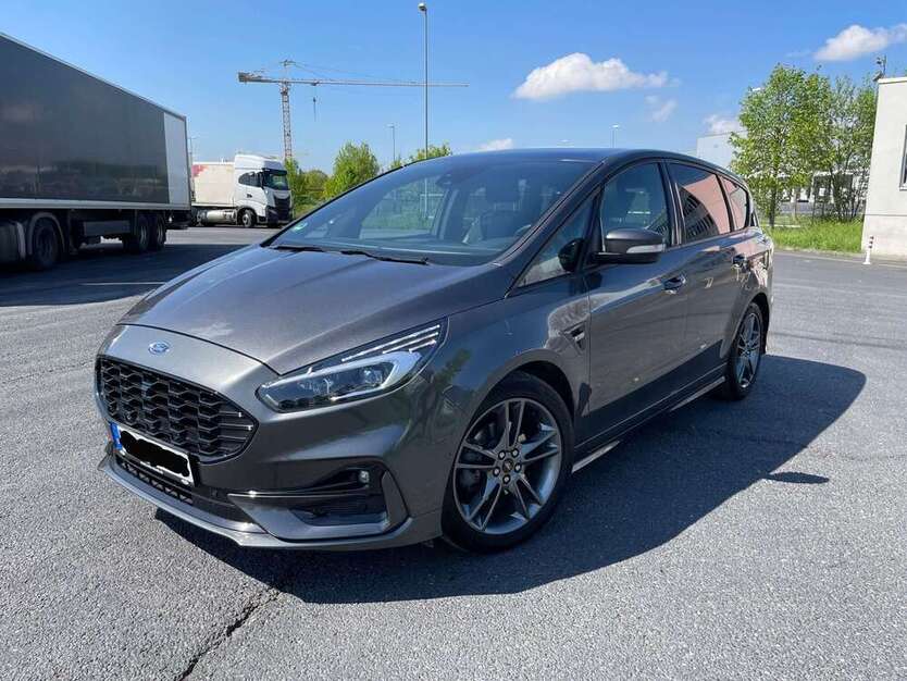 S-Max