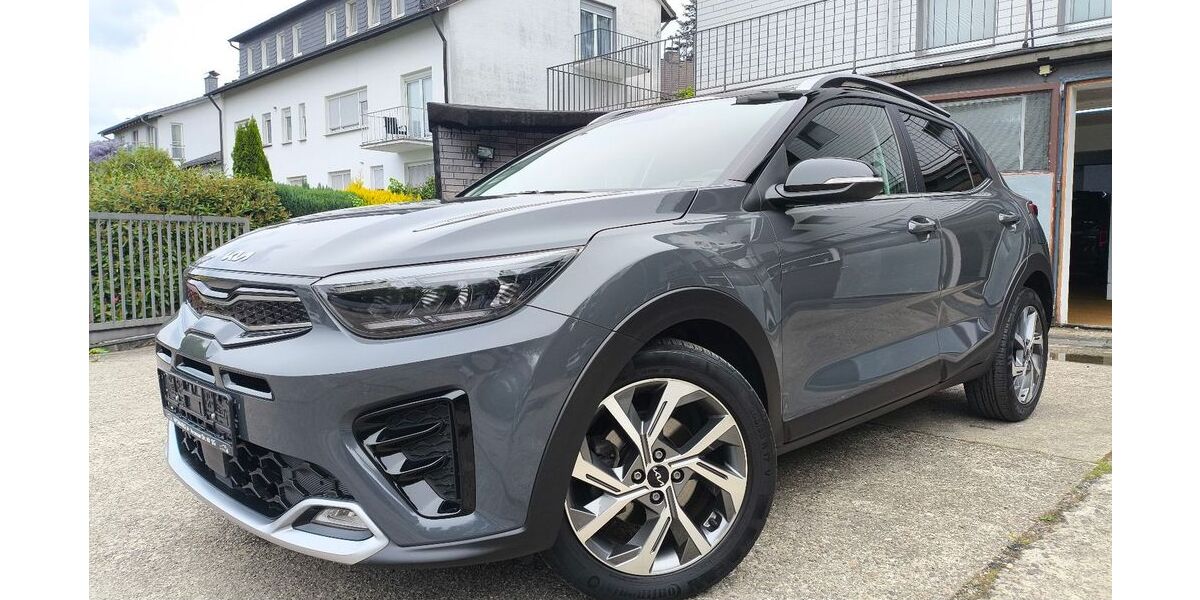 Kia Stonic 56.900 km 17.950 &euro; Solingen 42657