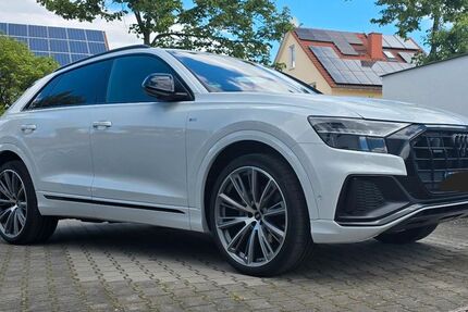 Audi Q8 100.000 km 59.000 &euro; Nörvenich 52388