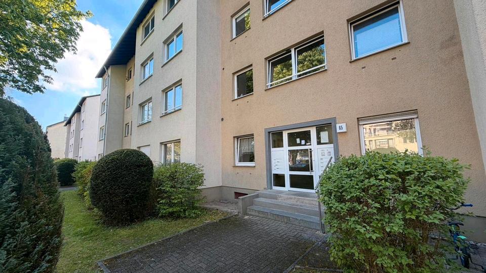Erdgeschoßwohnung Köln Kalk - 3 Zimmer, 65 m&sup2;, 1.100&euro; | Angebot:26261246